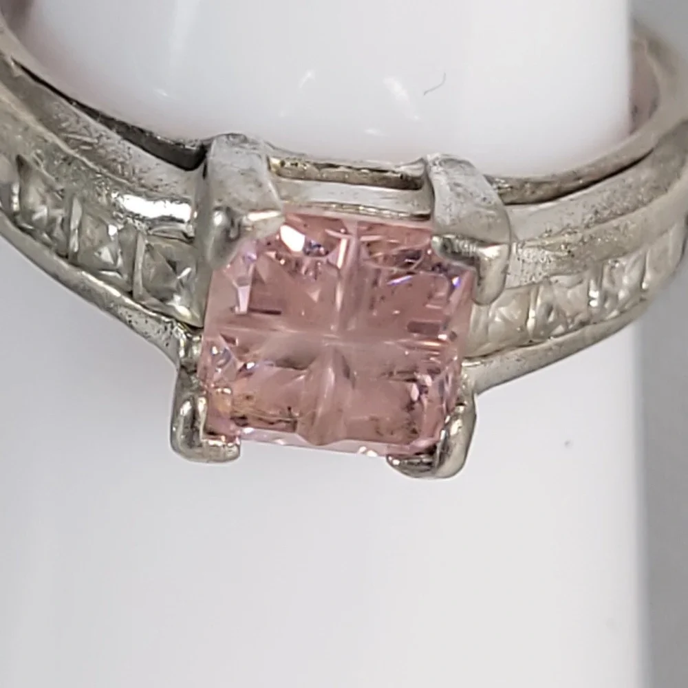 Sterling Silver 925 Pink Princess Cut Glass Ring‎ Size 6 Clear Accents Jewelry